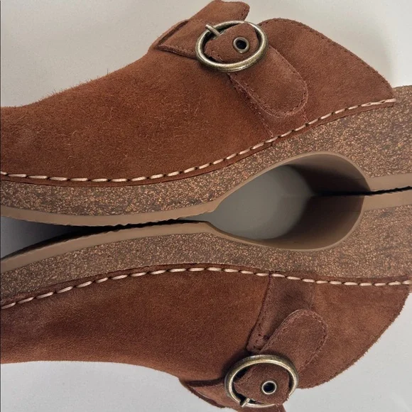 Aetrex Madison clogs. NWOT size 7.5-8 - Picture 11 of 16